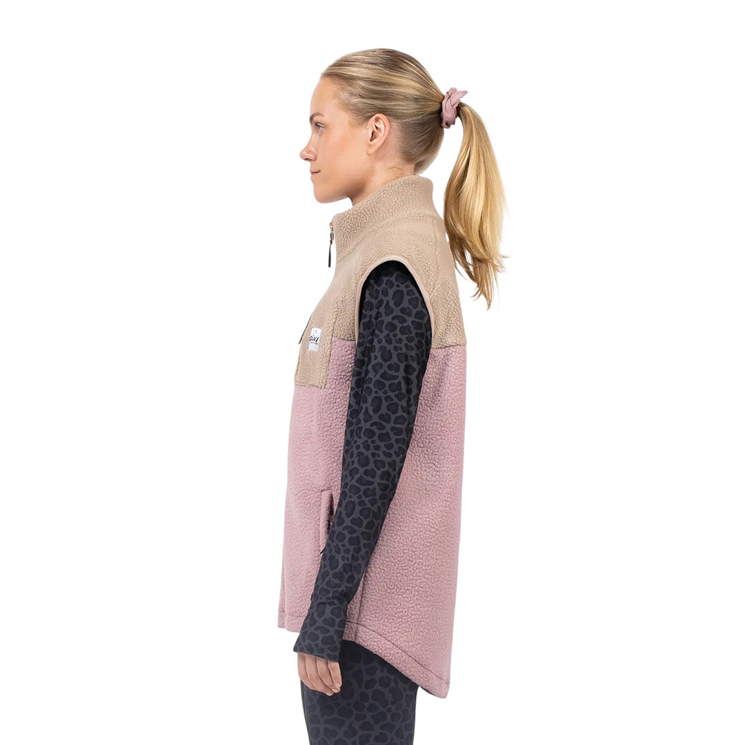 Artikelbild 9 des Artikels “LUMBERJACKIE SHERPA Weste 2026 sand faded woodrose XL“