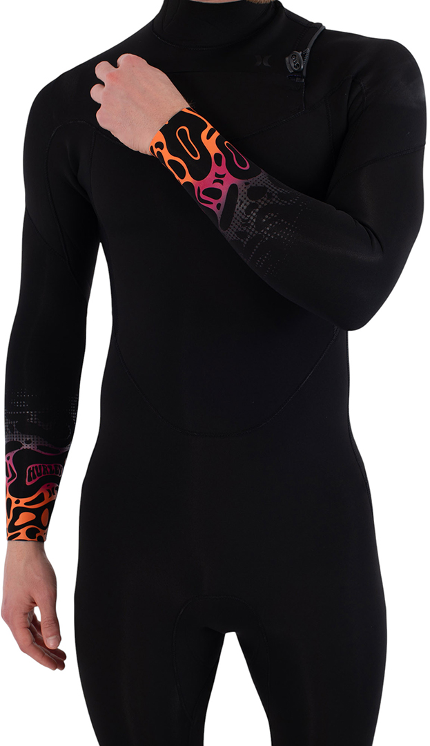 Product image 9 of the product “AIR 2/2 LS CHEST ZIP Shorty 2026 black bubble L”