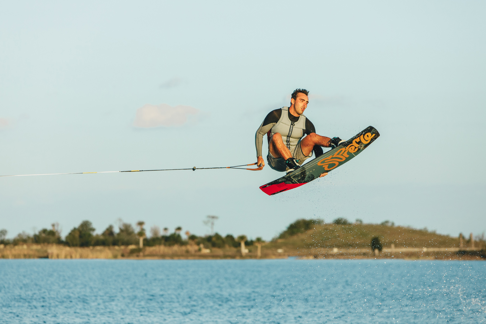 Product image 9 of the product “SUPREME AIR CORE 3 Wakeboard 2026 145”