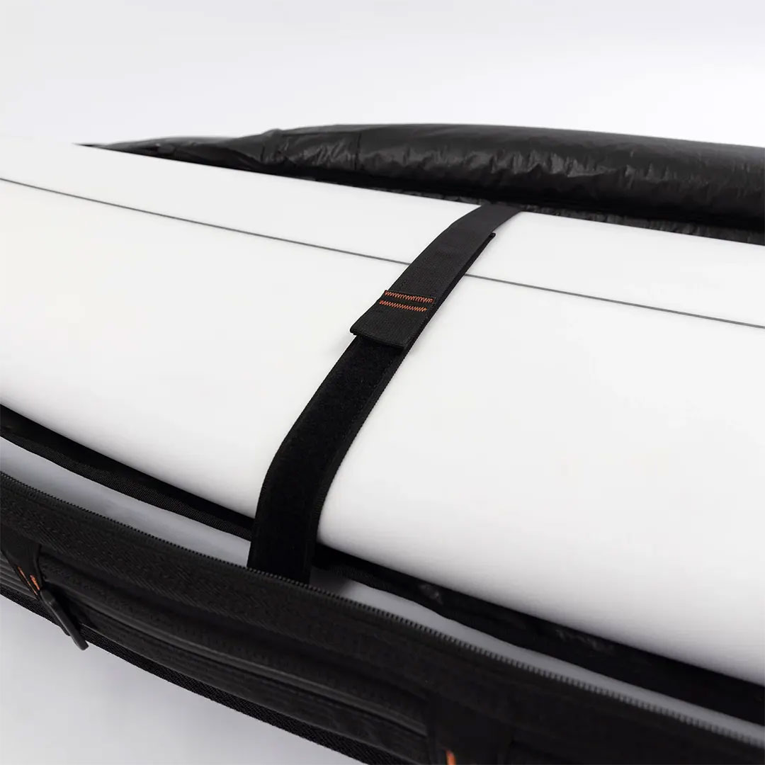 Artikelbild 9 des Artikels “HYPA TRIPLE COFFIN FISH SHORTBOARD Boardbag 2026 black 7,0“