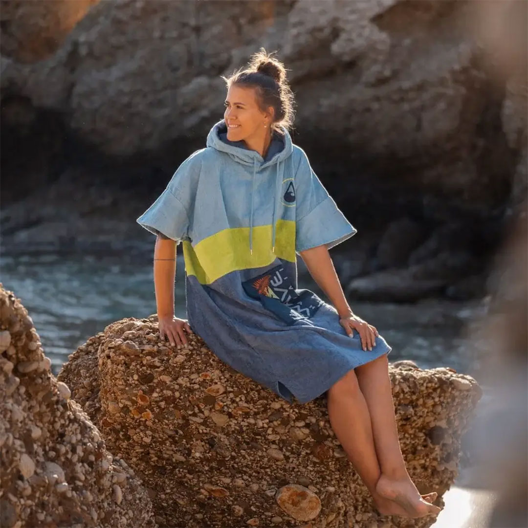 Artikelbild 9 des Artikels “COTTON VELOURS KAPALUA Poncho 2026 “